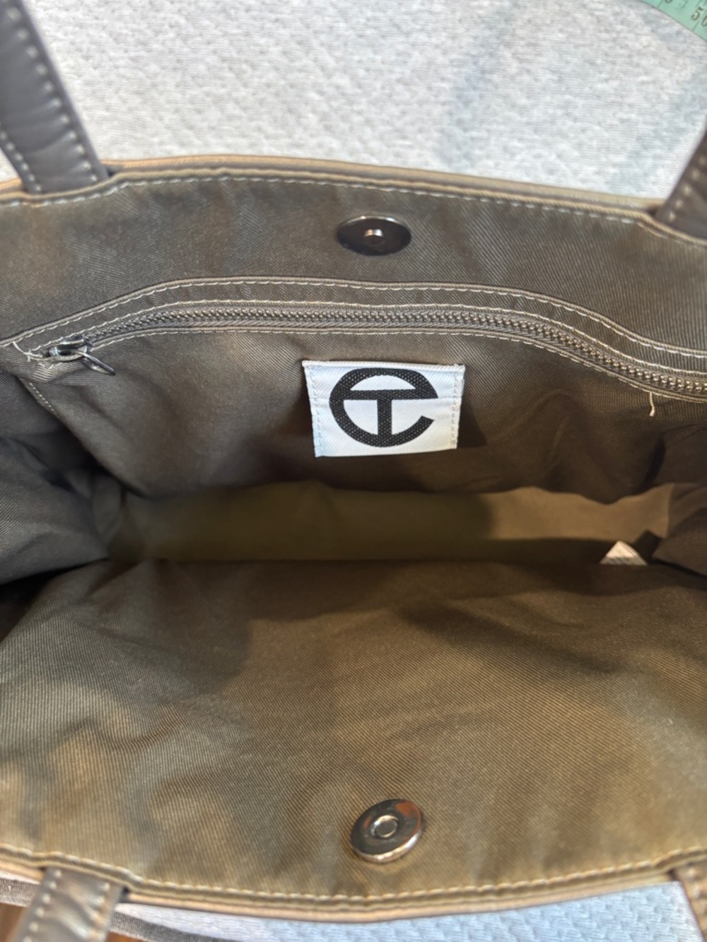 Telfar Medium Shopping Bag | Bronze - Picture 7 of 9